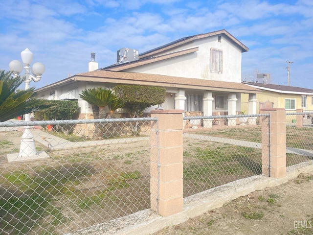 view of front of home