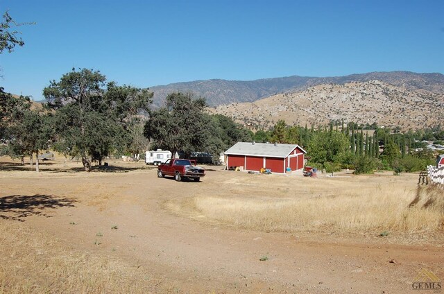 2000 Old Canal Rd, Lake Isabella, CA 93240 - view of yard with a mountain view