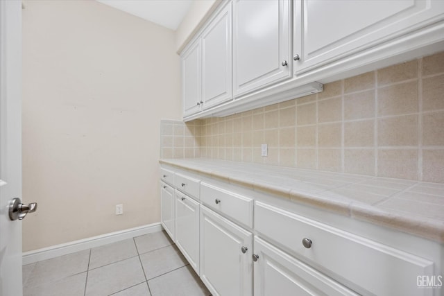 washroom featuring light tile patterned floors