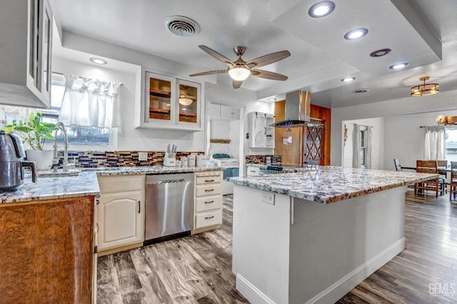 300 Mannel Ave, Shafter, CA 93263 - photo 9