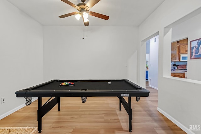 11602 Marazion Hill Ct, Bakersfield, CA 93311 - game room featuring a ceiling fan, billiards, baseboards, and wood finished floors