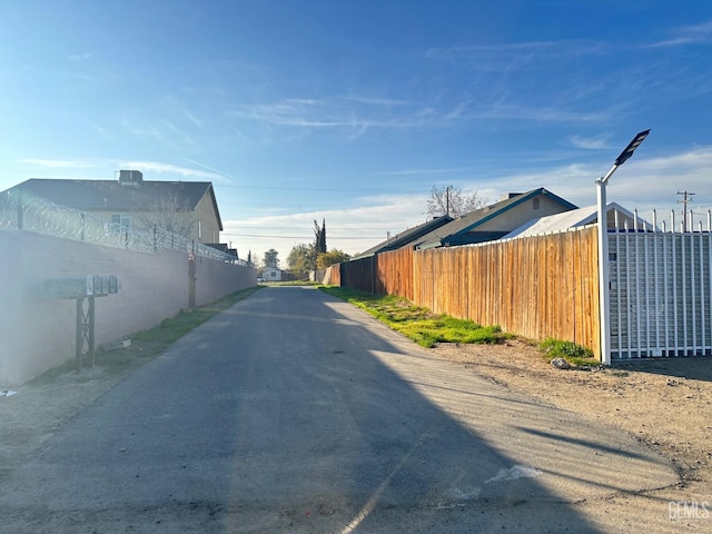 414 S Williams St, Bakersfield CA, 93307 land for sale