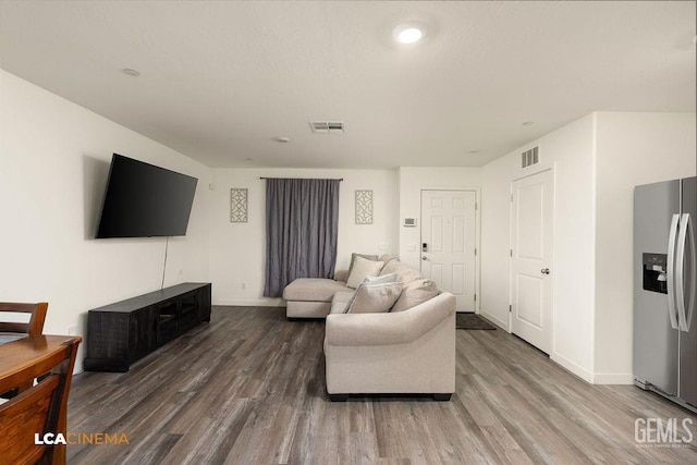 8509 Criterion Dr, Bakersfield, CA 93307 - photo 7