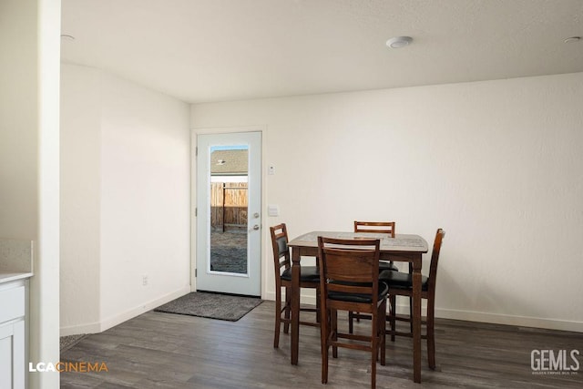 8509 Criterion Dr, Bakersfield, CA 93307 - photo 9