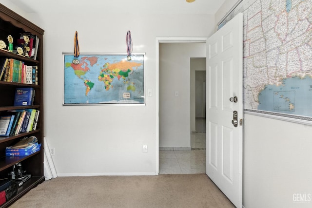 3023 Esperanza Dr, Bakersfield, CA 93313 - carpeted entrance foyer with baseboards