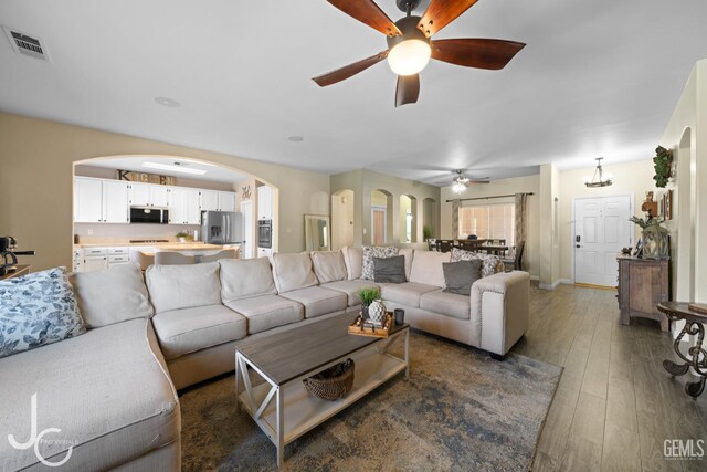 11102 Vista Del Rancho Dr, Bakersfield, CA 93311 - photo 8