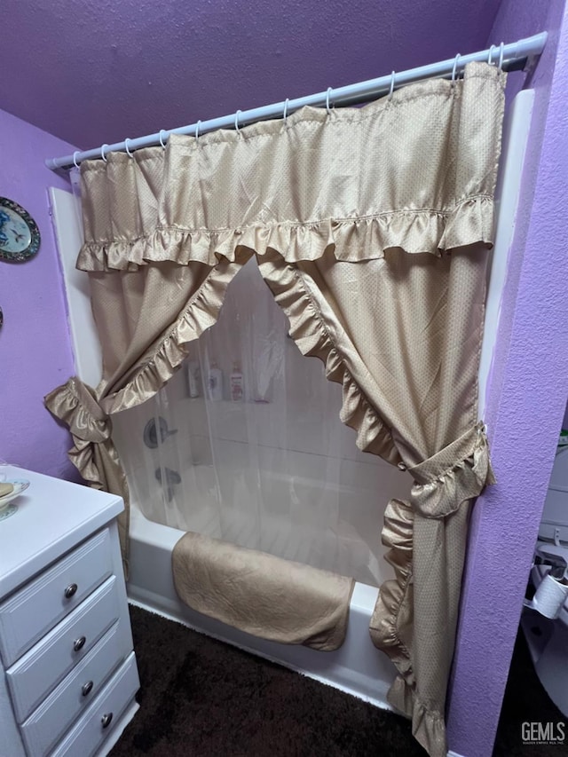 220 Tyler St, Taft, CA 93268 - full bathroom with vanity and shower / tub combo