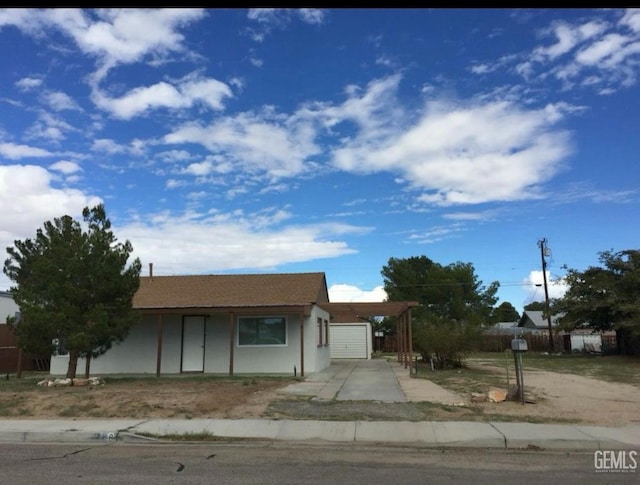 728 Bennett St, Ridgecrest, CA 93555 - photo 1