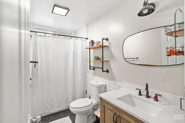 1001 Dunwoody Way, Bakersfield, CA 93312