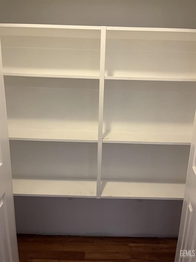 5700 Via Marisol St, Bakersfield, CA 93308 - view of pantry