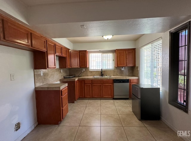 3600 O St Unit 22, Bakersfield, CA 93301 - photo 2