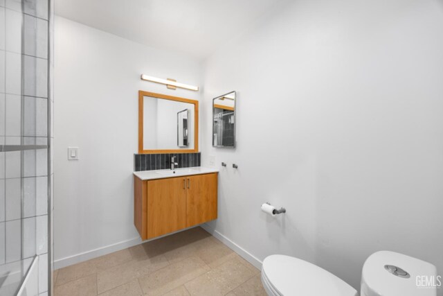 662 Woodland Ct, Arroyo Grande, CA 93420 - full bathroom featuring toilet and vanity