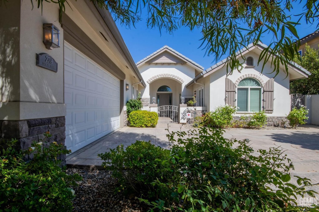 2318 Edingal St, Bakersfield, CA 93311 - photo 1