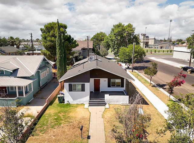 2200 Park Way, Bakersfield, CA 93304 - view of front facade with a residential view