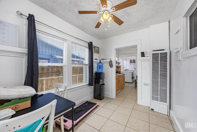 309 F St, Bakersfield, CA 93304 - interior space featuring a heating unit