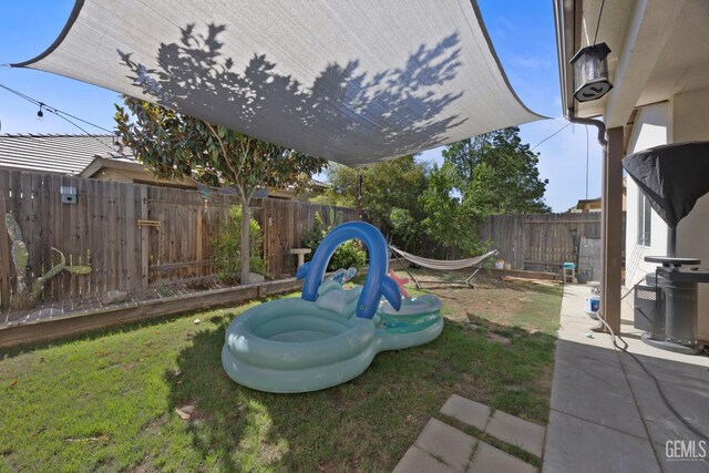 2004 Suncrisp Ln, Bakersfield, CA 93312 - view of fenced backyard