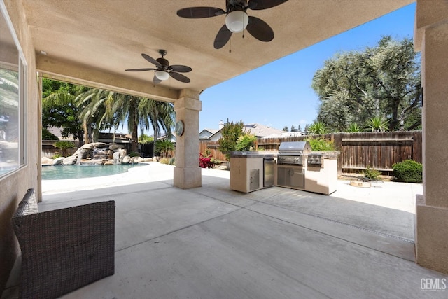 9508 Canyon Lake Ct, Bakersfield, CA 93312 - view of patio / terrace with a fenced backyard, ceiling fan, exterior kitchen, and a grill