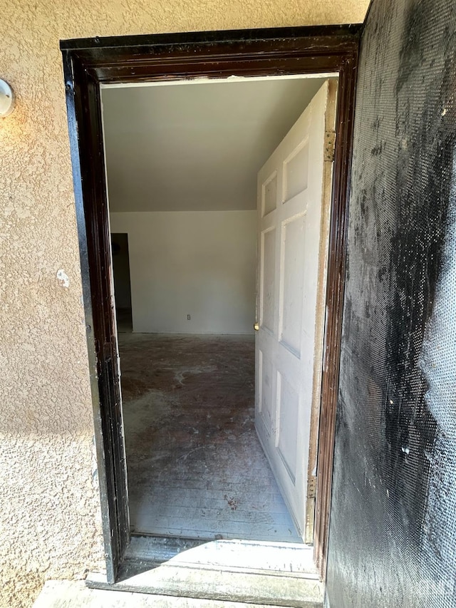 905 Hacienda Dr, Bakersfield, CA 93307 - view of hallway