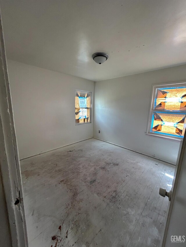 905 Hacienda Dr, Bakersfield, CA 93307 - view of unfurnished room