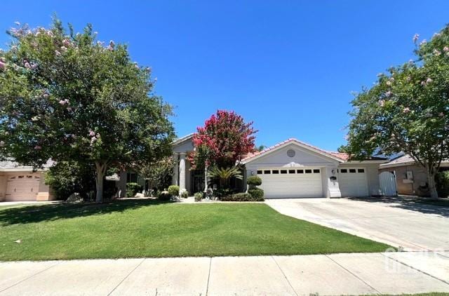 10906 Iron Creek Ave, Bakersfield, CA 93312 - photo 1