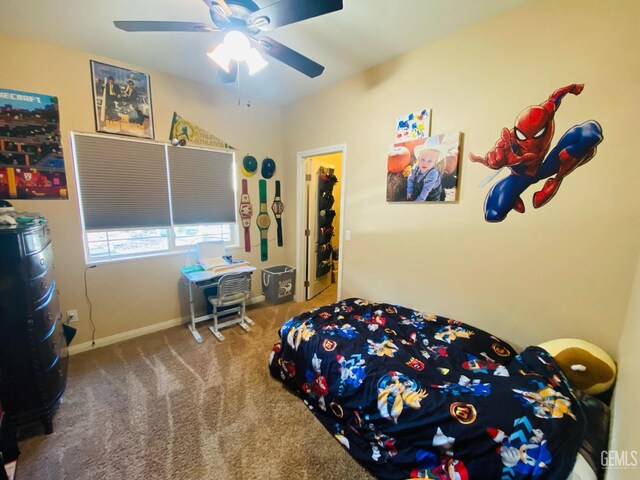 bedroom featuring carpet floors