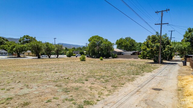 301 W C St, Tehachapi, CA 93561 - photo 9
