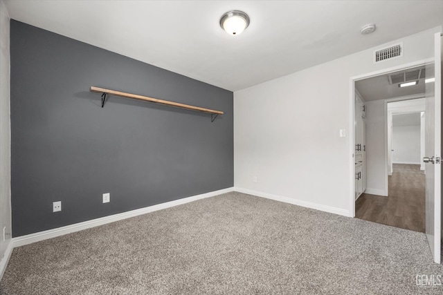3112 Harrogate Ln, Bakersfield, CA 93309 - empty room featuring a smoke detector and carpet floors