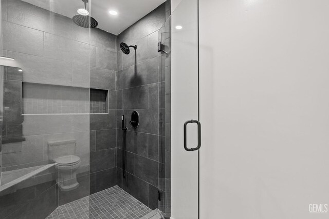 2330 Myrtle St, Bakersfield, CA 93301 - bathroom with a shower stall and toilet