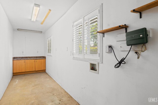 2330 Myrtle St, Bakersfield, CA 93301 - washroom with washer hookup