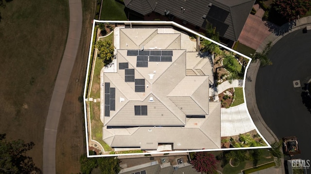 2120 Wedgemont Pl, Bakersfield, CA 93311 - aerial view of property and surrounding area featuring property boundaries highlighted