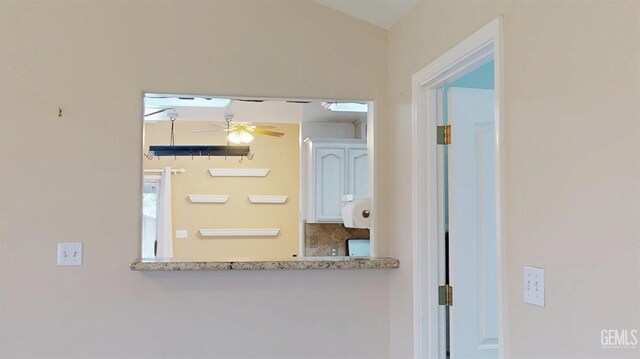1334 Renfro Rd, Bakersfield, CA 93314 - view of corridor