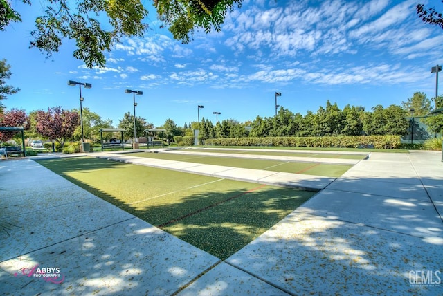 6100 Lassen Ridge Rd, Bakersfield, CA 93306 - surrounding community with a bocce ball area and view of scattered trees