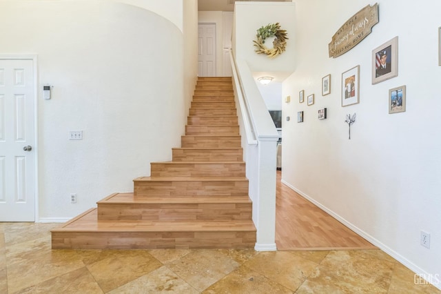 195 N Kings Dr, Reedley, CA 93654 - photo 5