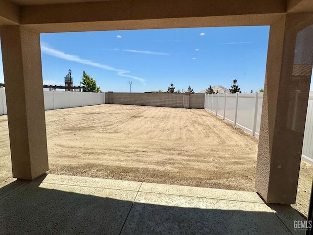 2411 Addlington St, Bakersfield, CA 93311 - view of fenced backyard