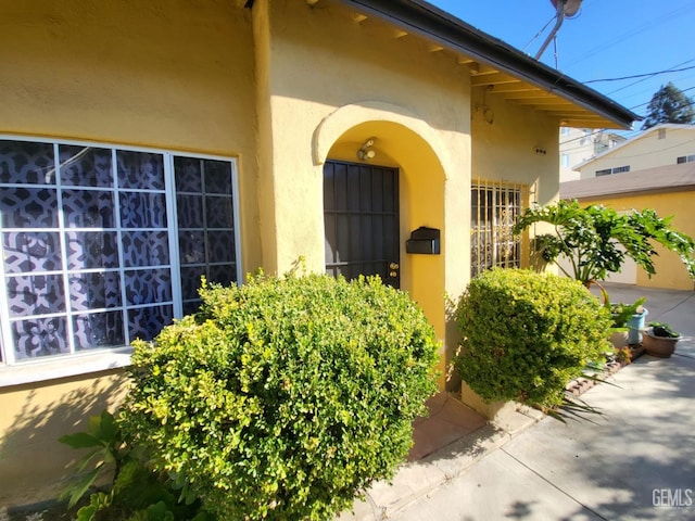 view of entrance to property