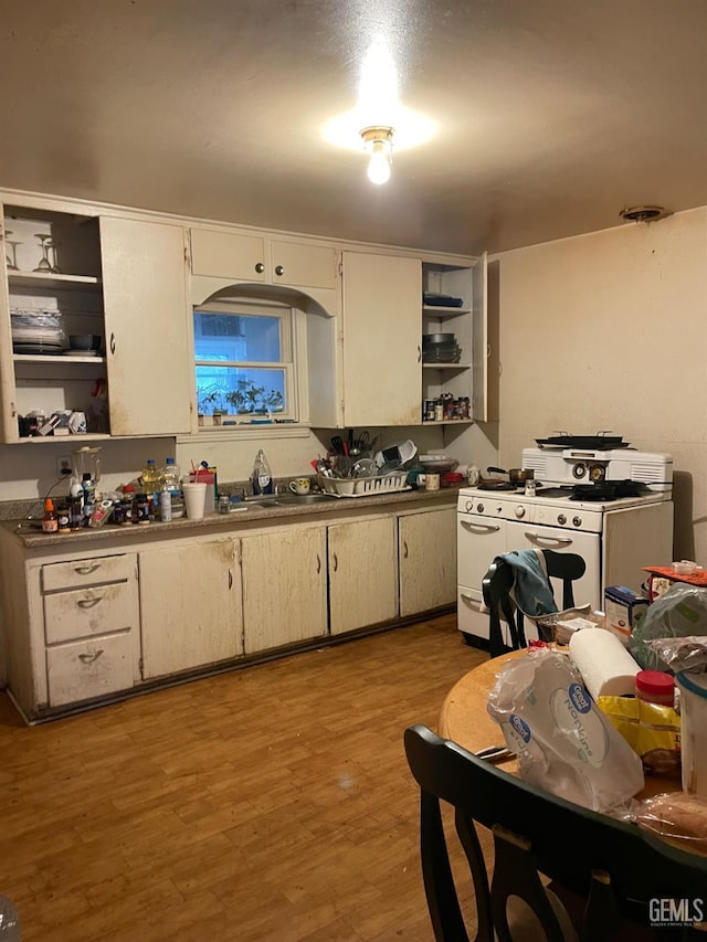 10916 Santa Rosa Ave, Lamont, CA 93241 - photo 4