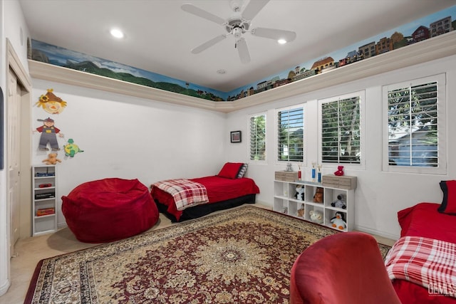 bedroom featuring ceiling fan