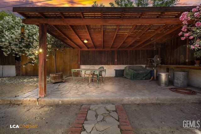 707 D St, Taft, CA 93268 - photo 10