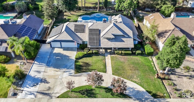 11520 Pinehaven Ave, Bakersfield, CA 93312 - aerial view of property and surrounding area featuring a pool