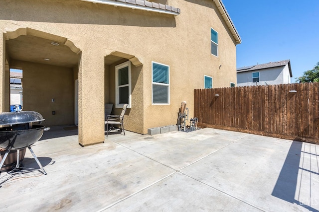 5906 Commonwealth Ave, Bakersfield, CA 93313 - view of patio
