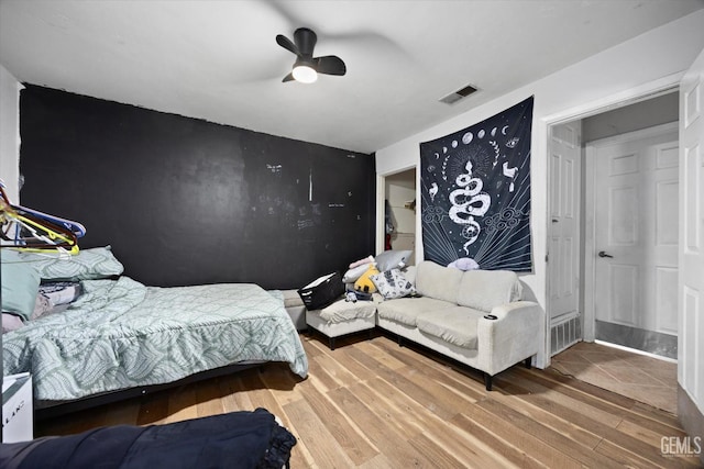2716 Bladen St, Bakersfield, CA 93309 - bedroom with wood finished floors and a ceiling fan