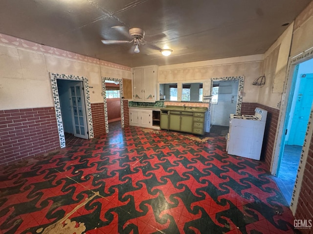 707 Tyler St, Taft, CA 93268 - photo 11