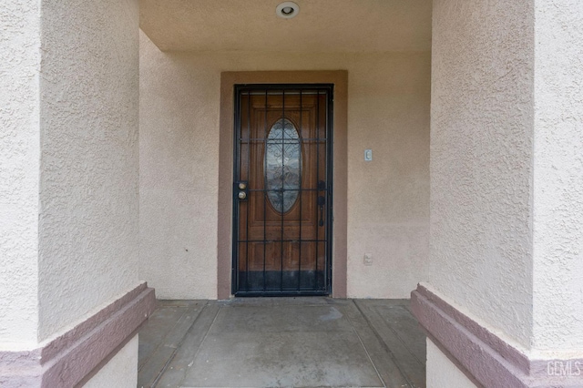 3406 Kimmie Rachelle Ct, Bakersfield, CA 93313 - entrance to property featuring stucco siding