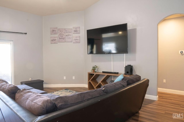 1869 Soledad Ave, Wasco, CA 93280