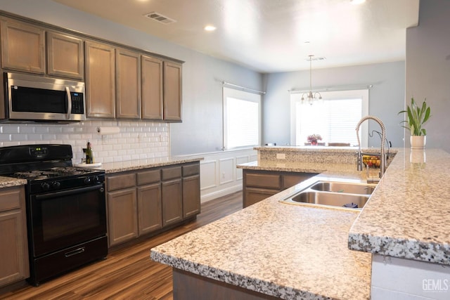 1869 Soledad Ave, Wasco, CA 93280