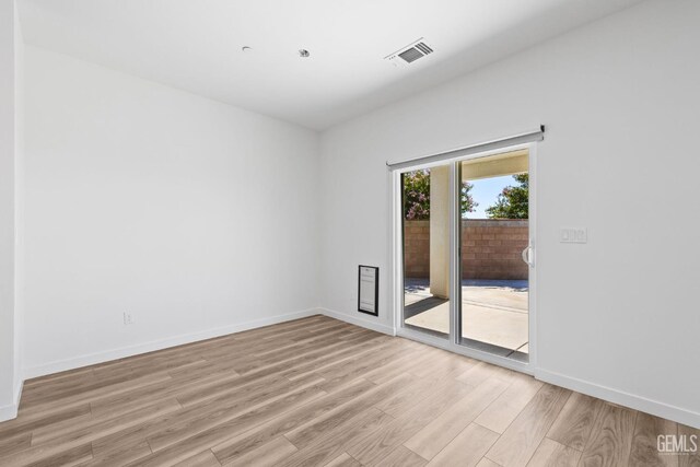 5817 Eiffel Pl, Bakersfield, CA 93311 - photo 17