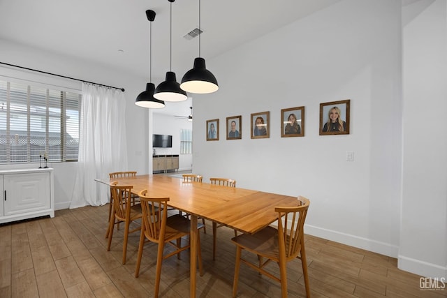 9003 Del Palma Dr, Bakersfield, CA 93314 - dining room with wood finished floors and a ceiling fan