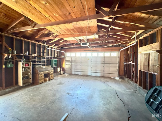 1041 Golden Gate Ave, Dos Palos, CA 93620 - view of garage