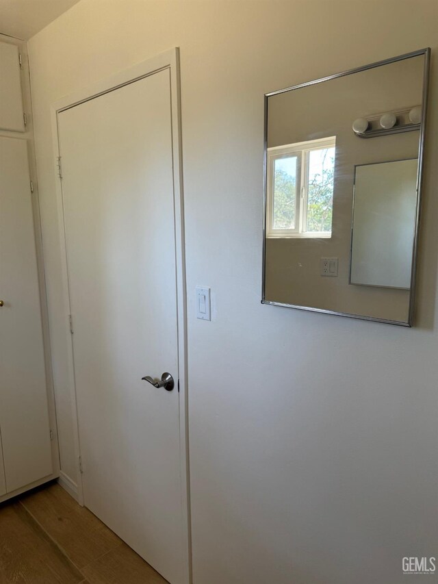 0 Rancheria Rd, Bakersfield, CA 93306 - hallway with wood finished floors
