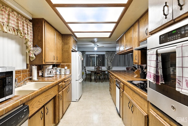 2924 Raccoon Dr, Lake Isabella, CA 93240 - photo 9